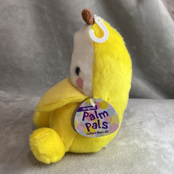 Gwen Banana 🍌 Palm Pals NWT 5” - Picture 2 of 5